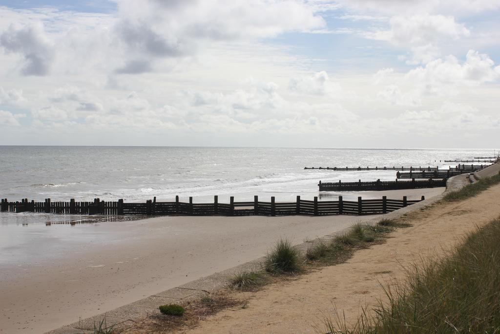 Seaview Cottage Bacton  Buitenkant foto